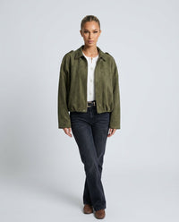 Damen Oversized Wildleder Winterjacke mit Seitentaschen