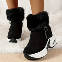 Damen Winterstiefel mit Fellbesatz und Plateausohle