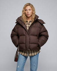 Damen Kurze Winterjacke mit Kapuze und Knopfleiste